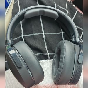 Skull candy headphones